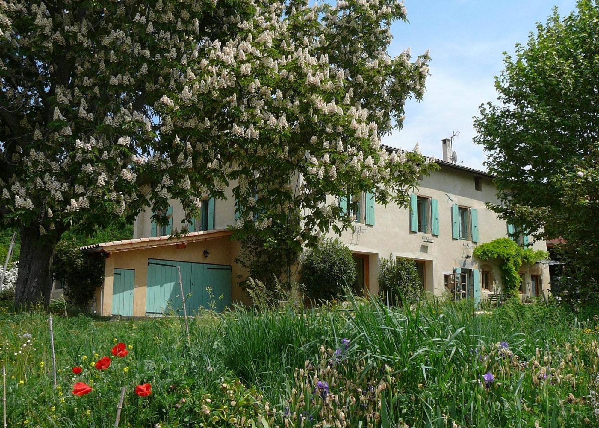 La Source, Vegetarian Guest House Chabeuil Exterior photo